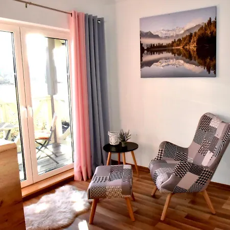 Zacisze Kolo Karpacza Сasa de vacaciones Lomnica (Jelenia Gora)