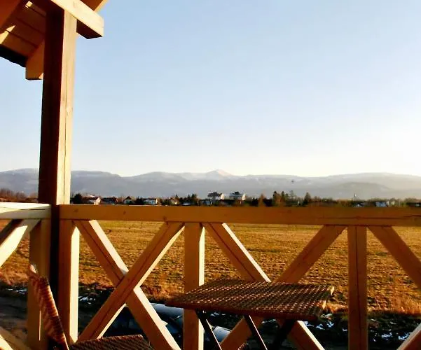 Zacisze Kolo Karpacza * לומניצה